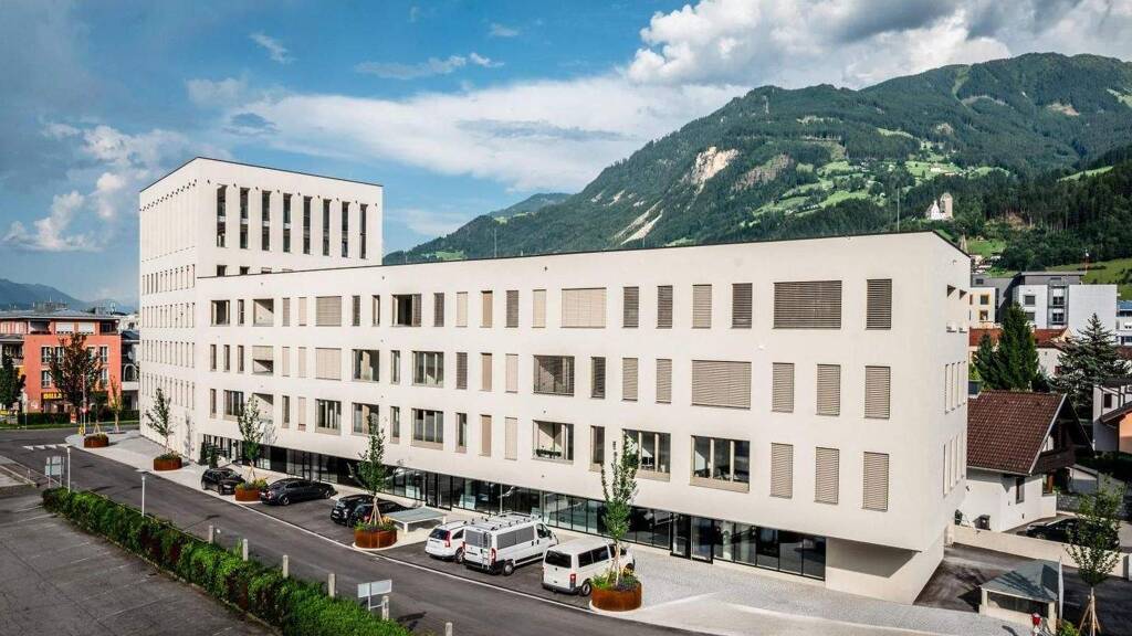 Laden zum Kauf - Erstbezug 47,2 m² Verkaufsfläche Schwaz 6130