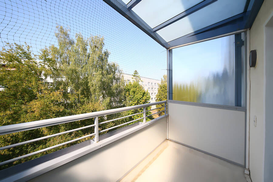 Wohnung zur Miete 275 € 3 Zimmer 61,2 m²<br/>Wohnfläche 4.<br/>Geschoss ab sofort<br/>Verfügbarkeit Novalisstraße 9 Lutherstadt Eisleben Eisleben 06295