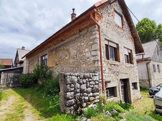 Einfamilienhaus zum Kauf 65.000 € 4 Zimmer 1.400 m² Grundstück Brod Moravice 51312
