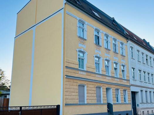 Mehrfamilienhaus zum Kauf als Kapitalanlage geeignet 730.000 € 1 Zimmer 331 m² 688 m² Grundstück Südstraße 3 Burg Burg 39288