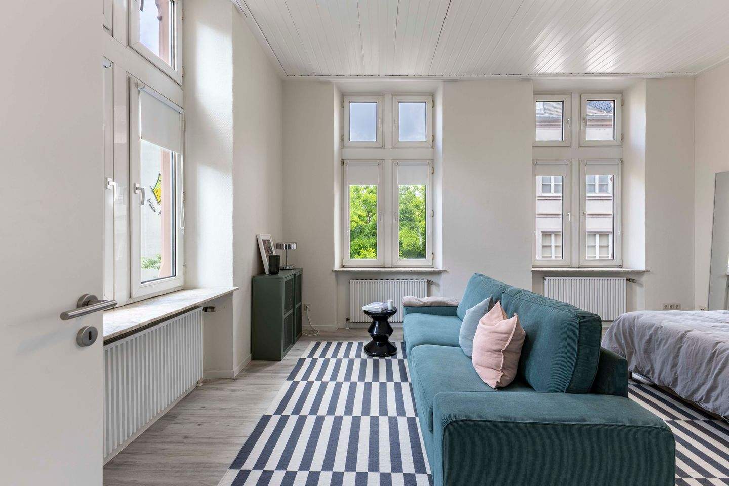 Trier-City: Charmantes 1 ZKB - Appartment mit ca. 40 m² WFL und Einbauküche in zentraler Lage – Trier – Vorschaubild 13