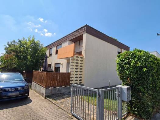 Doppelhaushälfte zur Miete 1.490 € 4 Zimmer 122 m² 200 m² Grundstück frei ab 01.11.2026 Maichingen Sindelfingen 71069