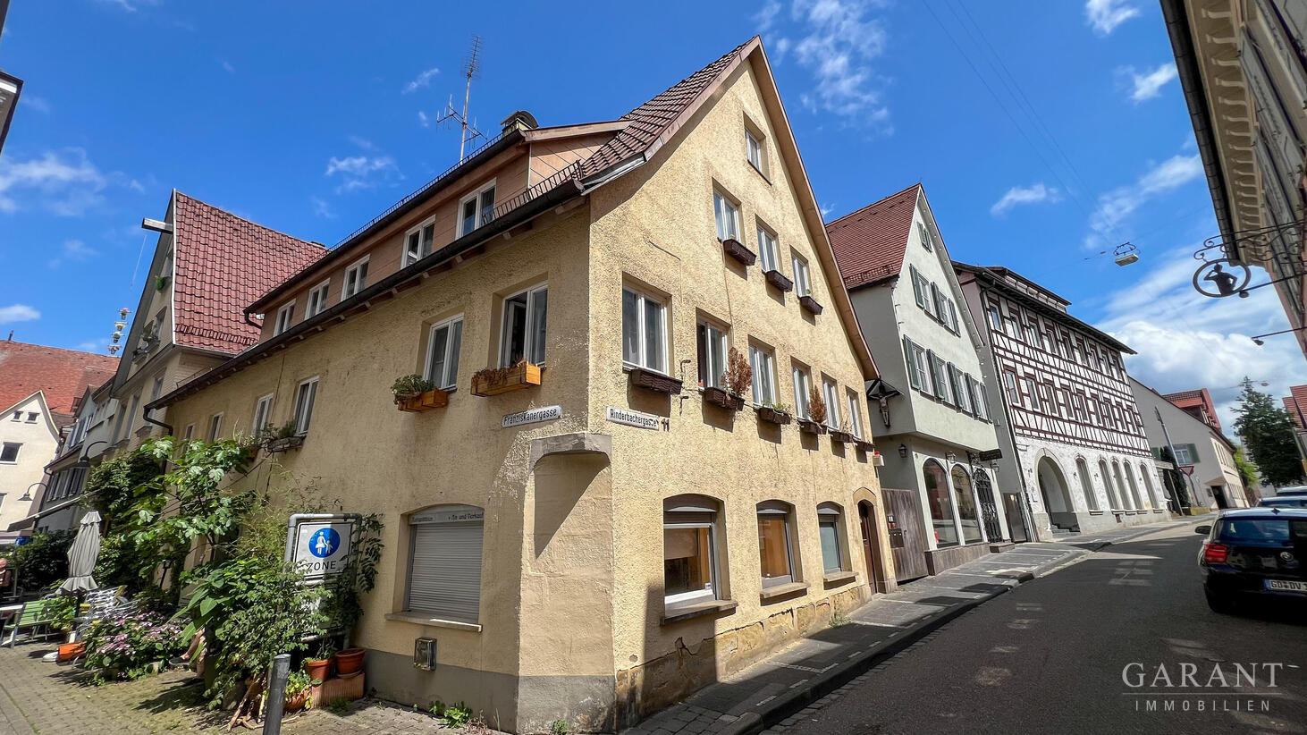 Einfamilienhaus zum Kauf 179.000 € 7,5 Zimmer 145 m²<br/>Wohnfläche 135 m²<br/>Grundstück Innenstadt Schwäbisch Gmünd 73525