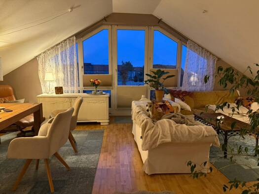 Penthouse zur Miete 1.350 € 4 Zimmer 102 m² Geschoss 2/3 frei ab 01.01.2027 Marbach Marbach am Neckar 71672