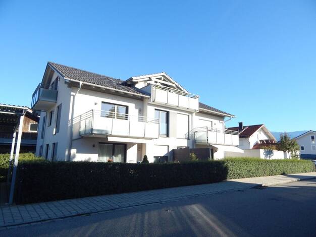 Wohnung zum Kauf 388.000 € 3 Zimmer 77,7 m² 1. Geschoss Moosstraße 16 Mitterfelden Ainring 83404