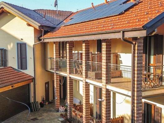 Haus zum Kauf 870.000 € 300 m² 350 m² Grundstück Varese 21100