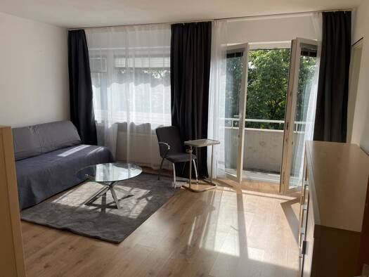Wohnung zur Miete 650 € 1 Zimmer 39 m² Geschoss 4/5 frei ab 01.08.2026 Neuröthenbach Nürnberg 90449