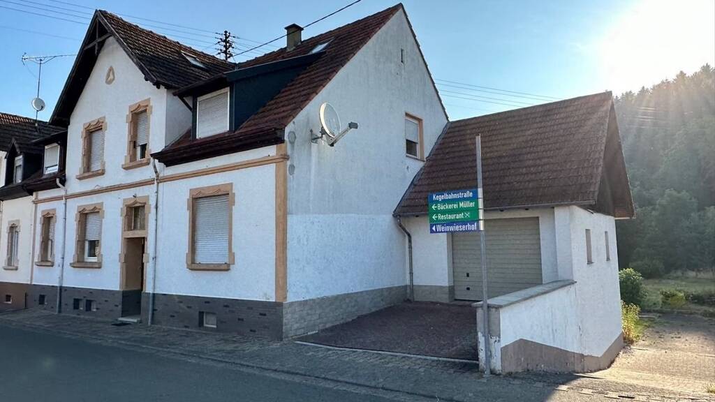 Mehrfamilienhaus zum Kauf 129.000 € 10 Zimmer 198 m² 1.100 m² Grundstück Reipoltskirchen 67753