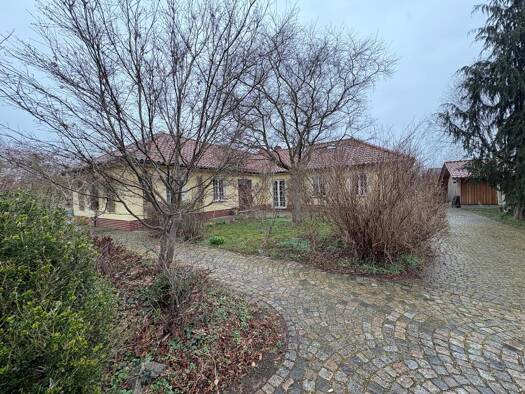 Bungalow zum Kauf 595.000 € 200 m² 3.686 m² Grundstück Krumbach Lichtenau 09244