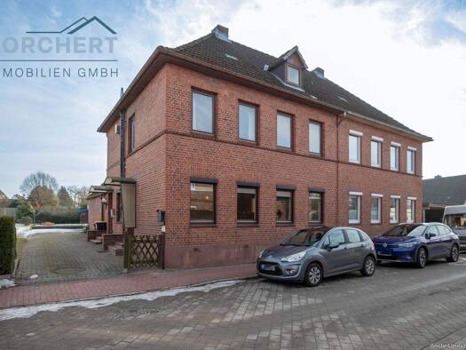 Doppelhaushälfte zum Kauf provisionsfrei 295.000 € 6 Zimmer 123,5 m² 735 m² Grundstück Barmstedt 25355