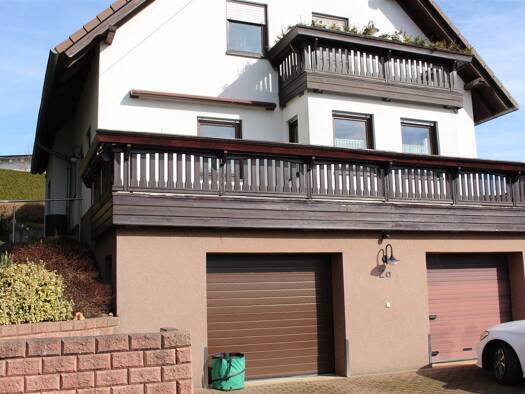 Wohnung zum Kauf 149.000 € 3 Zimmer 85 m² frei ab sofort Am Wiesenhang 2A Schwaben Waldenburg , Sachs 08396