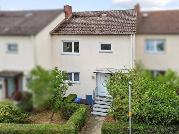 Reihenmittelhaus zum Kauf 400.000 € 4 Zimmer 105 m² 251 m² Grundstück frei ab sofort Dieburg 64807