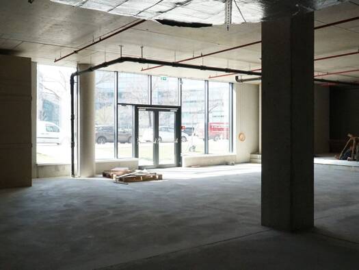 Laden zur Miete 16 € teilbar ab 480 m² Wien 1210