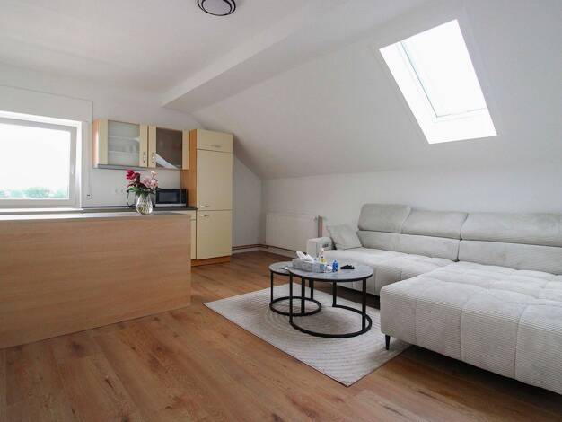 Wohnung zum Kauf 139.000 € 2 Zimmer 40,2 m² 2. Geschoss Goßfelden Lahntal 35094