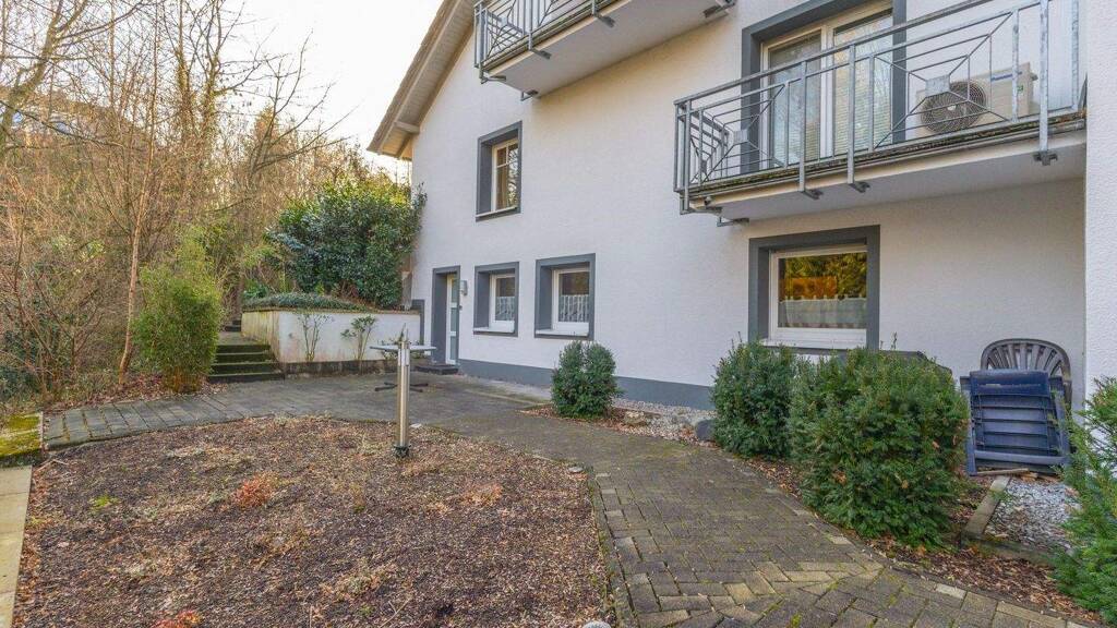 Terrassenwohnung zum Kauf 189.000 € 3 Zimmer 86,1 m² frei ab sofort Platte Heide Menden 58708
