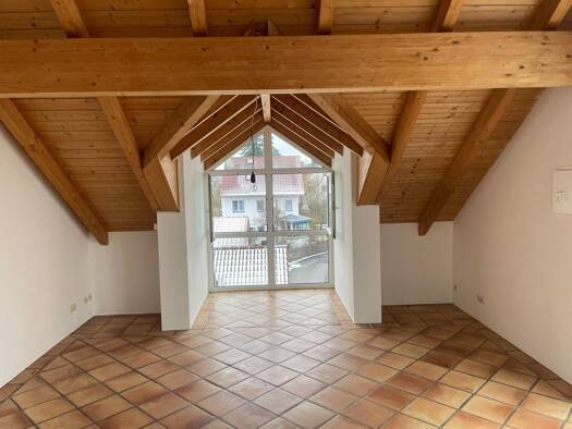 Wohnung zur Miete 1.105 € 2 Zimmer 67 m² Geschoss 2/3 frei ab sofort Gilching 82205