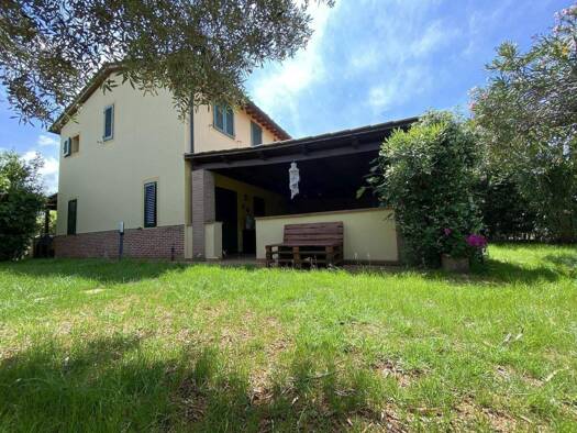 Wohnung zum Kauf 2.800.000 € 35 m² frei ab sofort Cecina 57023