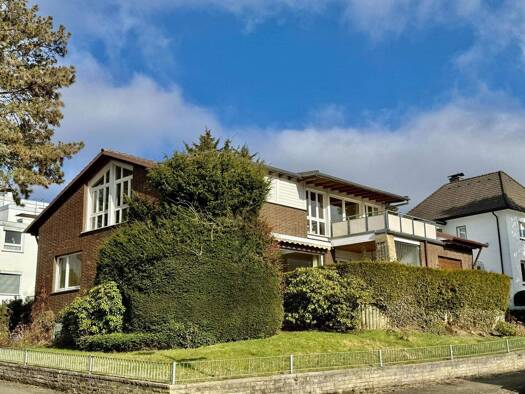 Einfamilienhaus zum Kauf 394.500 € 5 Zimmer 243 m² 606 m² Grundstück Bad Pyrmont 31812