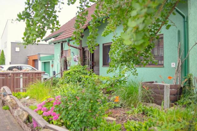 Mehrfamilienhaus zum Kauf provisionsfrei 649.950 € 8 Zimmer 226 m² 546 m² Grundstück Fußgönheim 67136