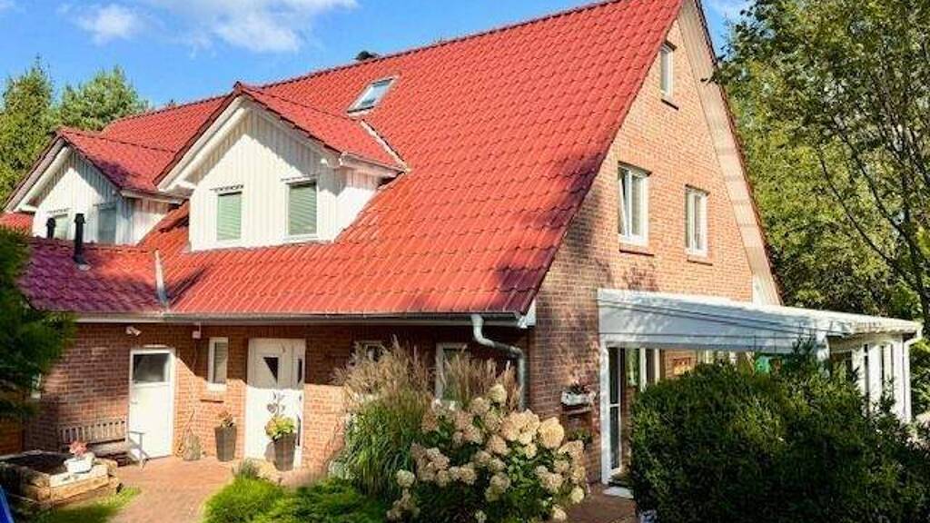 Doppelhaushälfte zum Kauf 449.000 € 5 Zimmer 132 m² 750 m² Grundstück Salzhausen 21376