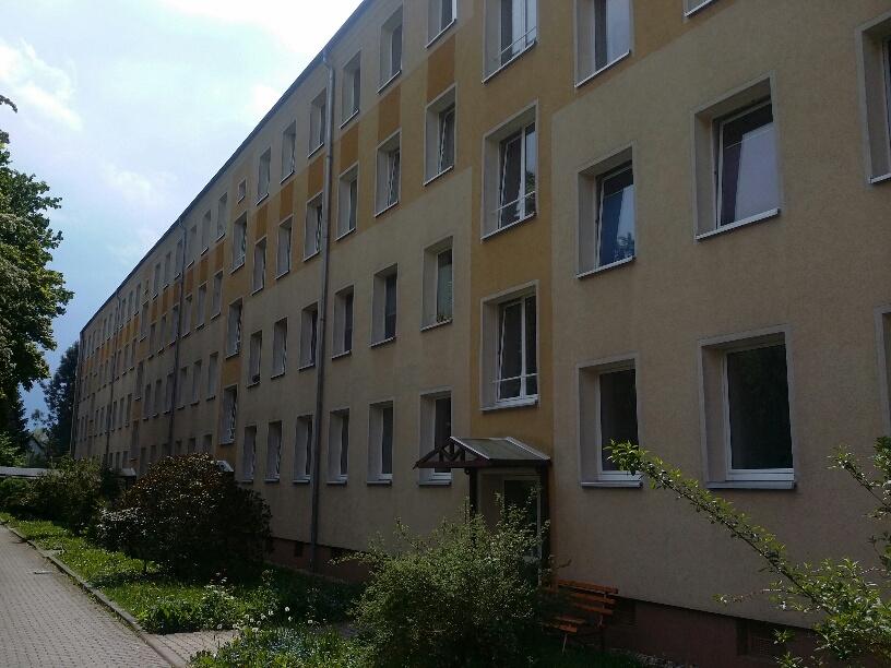 Wohnung zur Miete 820 € 5 Zimmer 126 m²<br/>Wohnfläche 2.<br/>Geschoss ab sofort<br/>Verfügbarkeit Walther-Rathenau-Straße 15 Wilkau-Haßlau Wilkau-Haßlau 08112