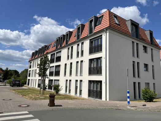 Wohnung zur Miete 753 € 3 Zimmer 76,8 m² Dachgeschoss, 3. Geschoss frei ab sofort In der Hut 8 Baiersdorf 91083
