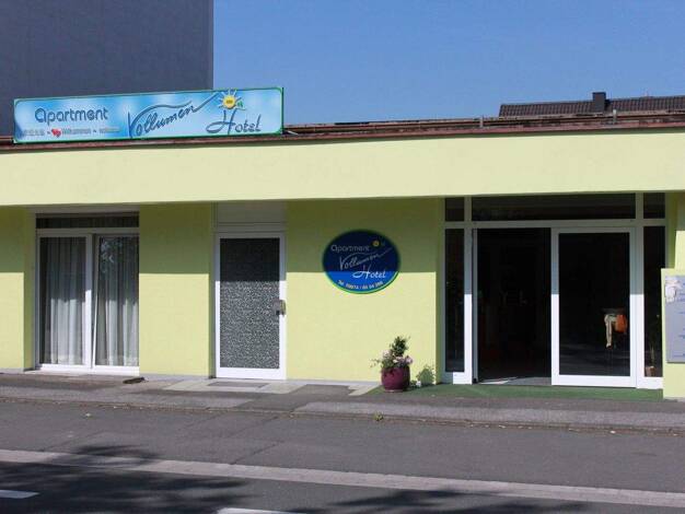 Mehrfamilienhaus zum Kauf provisionsfrei 1.480.000 € 47 Zimmer 1.122 m² 1.340 m² Grundstück Redwitz 96257