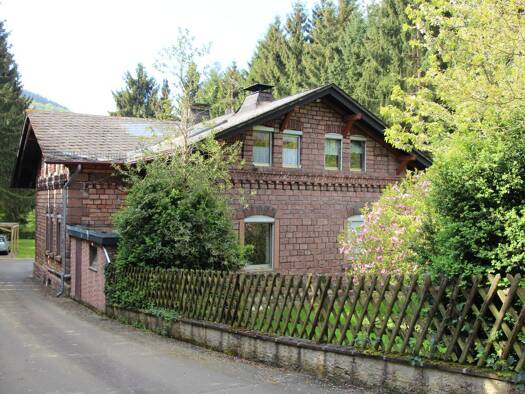 Wohnung zur Miete 630 € 4 Zimmer 100 m² Geschoss 1/1 frei ab 01.09.2026 Birresborn 54574