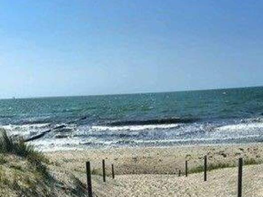 Wohnung zur Miete 1.280 € 2 Zimmer 75 m² 2. Geschoss frei ab 01.01.2026 Markgrafenheide Rostock 18146