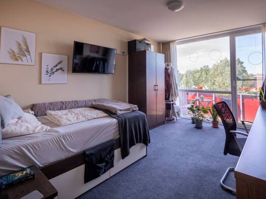 WG-Zimmer zur Miete 350 € 45 m² Geschoss 2/4 frei ab 01.09.2026 Fahrenheitstraße 19 Lehe Ost 28359