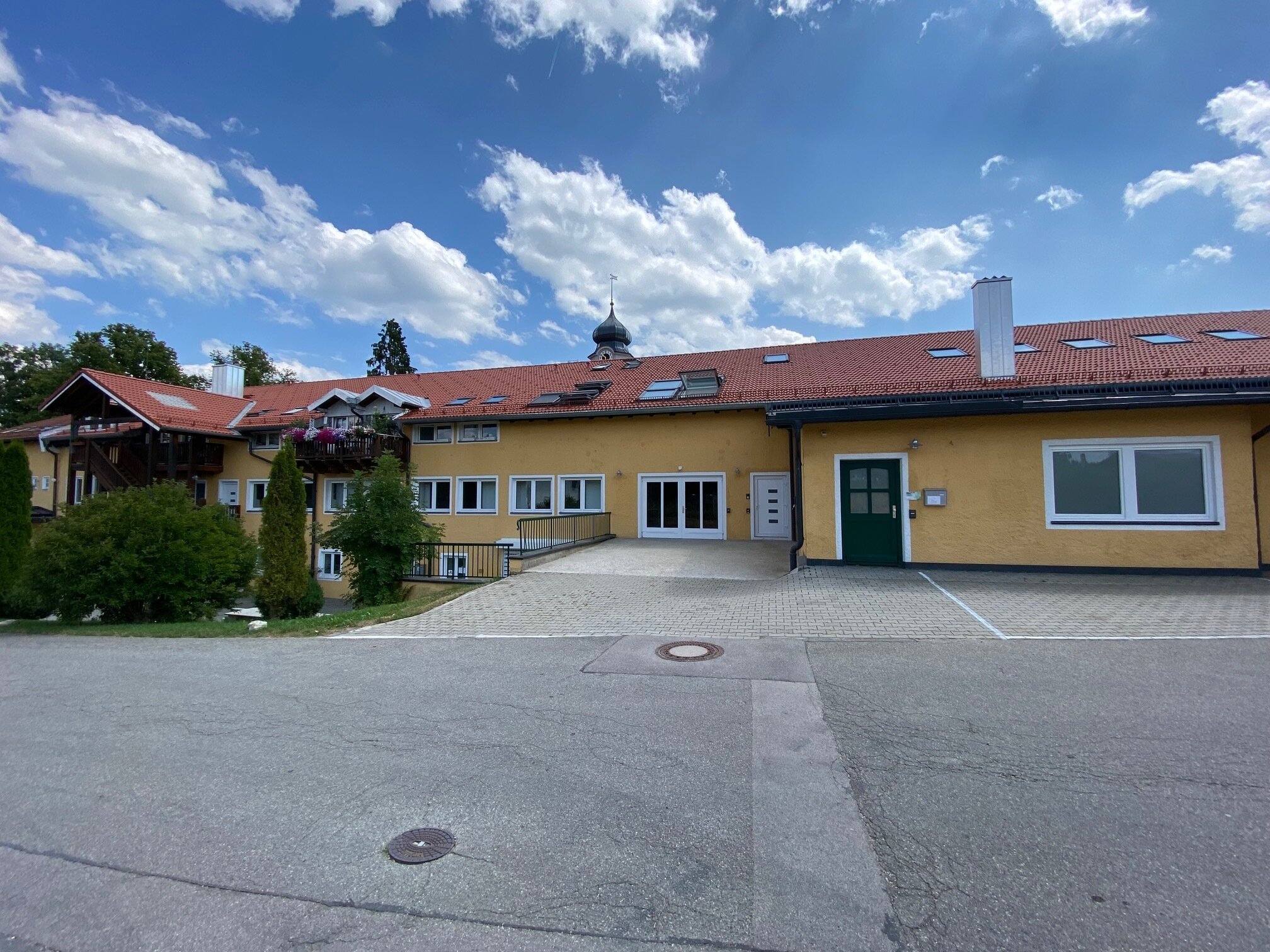 Lagerhalle zur Miete provisionsfrei 9 € 260 m²<br/>Lagerfläche ab 80 m²<br/>Teilbarkeit Mörlbach Berg 82335