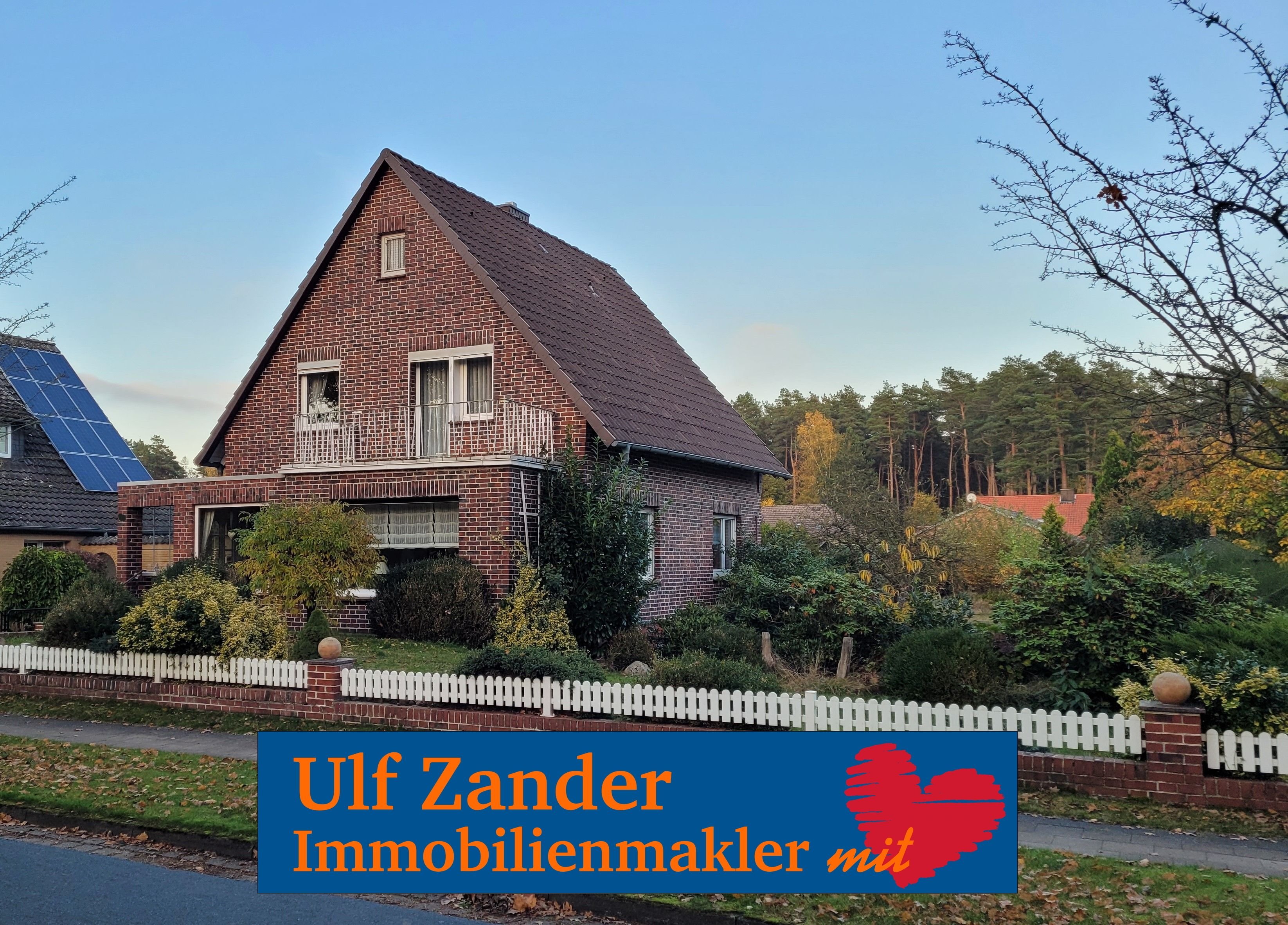 Haus zum Kauf 209.000 € 5 Zimmer 109 m²<br/>Wohnfläche 1.327 m²<br/>Grundstück ab sofort<br/>Verfügbarkeit Neustädter Str. Bodenteich Bad Bodenteich 29389