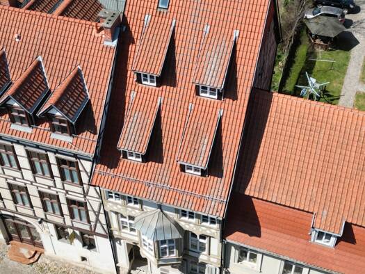 Reihenmittelhaus zum Kauf 420.000 € 7 Zimmer 319 m² 147 m² Grundstück Breite Straße 17 Quedlinburg 06484