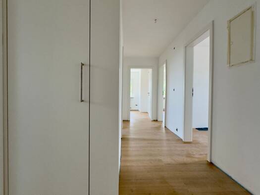 Wohnung zur Miete 850 € 4 Zimmer 90 m² frei ab sofort Plaidter Str. 62 Nickenich 56645