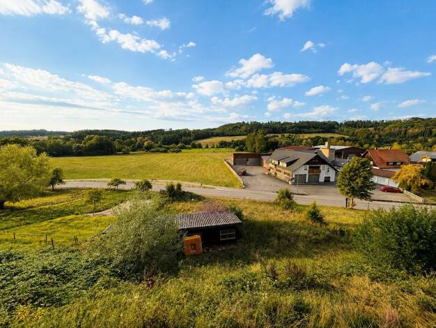 Einfamilienhaus zum Kauf 375.000 € 7 Zimmer 140 m² 1.500 m² Grundstück Fachsenfeld Aalen 73434