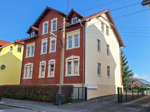 Mehrfamilienhaus zum Kauf 320.000 € 307,5 m² 612 m² Grundstück Saalfeld 07318