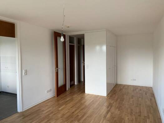 Wohnung zur Miete 496 € 1 Zimmer 35 m² 5. Geschoss frei ab 16.11.2026 Bessemerstraße 51 Herrnhütte Nürnberg 90411