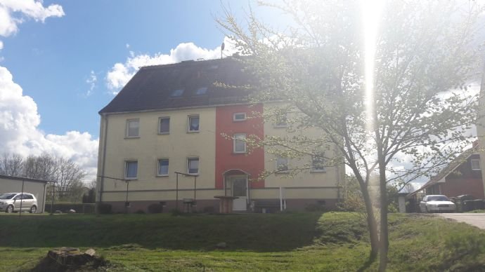 Wohnung zur Miete 150 € 1 Zimmer 30 m²<br/>Wohnfläche 2.<br/>Geschoss ab sofort<br/>Verfügbarkeit Hauptstraße 8a Neddemin Neddemin 17039