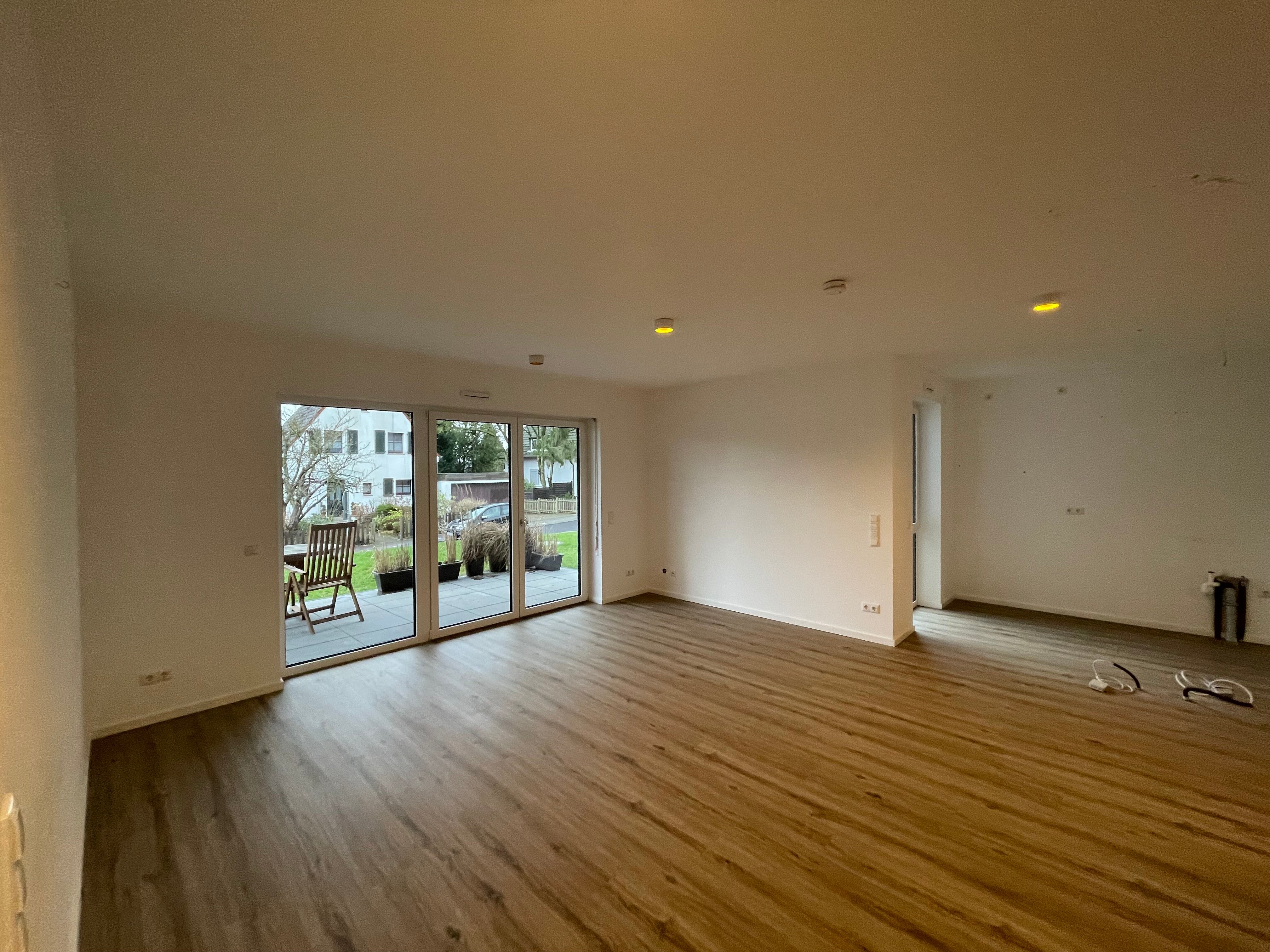 Wohnung zur Miete 1.500 € 4 Zimmer 103 m²<br/>Wohnfläche EG<br/>Geschoss ab sofort<br/>Verfügbarkeit Saarn - West Mülheim an der Ruhr 45481