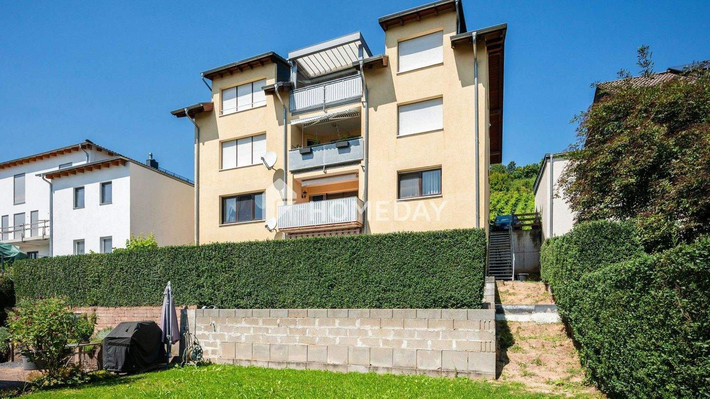 Immobilie in Östringen - Großzügige DG-Wohnung mit Garten, Stellplatz und PV-Anlage in Östringen-Eichelberg - Bild 0