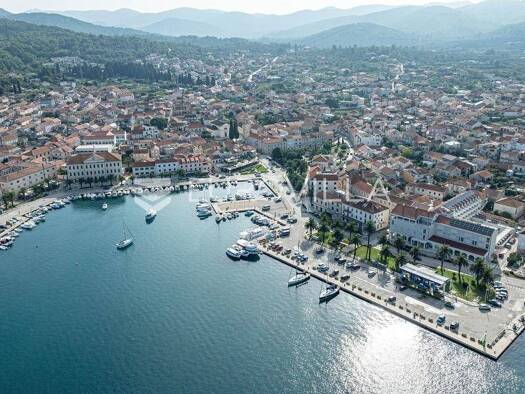 Haus zum Kauf 1.600.000 € 4 Zimmer 393 m² Vela Luka Vela Luka