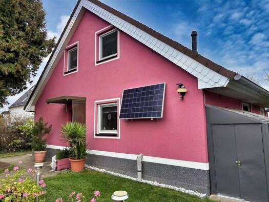 Einfamilienhaus zum Kauf 355.000 € 4 Zimmer 115 m² 1.350 m² Grundstück Pegau 04523
