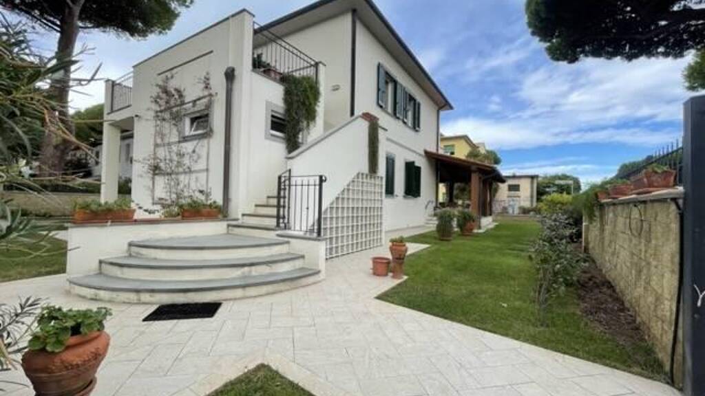 Villa zum Kauf 1.350.000 € 10 Zimmer 300 m² 300 m² Grundstück cecina