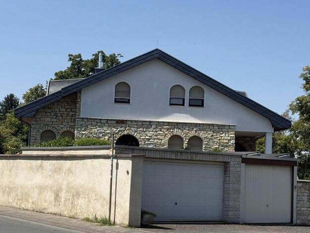 Einfamilienhaus zum Kauf provisionsfrei 799.000 € 7 Zimmer 269 m² 599 m² Grundstück Braunshardt Weiterstadt 64331