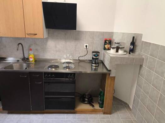 Wohnung zur Miete 550 € 2 Zimmer 45 m² Geschoss EG/2 Lopar, Rab Lopar 51281