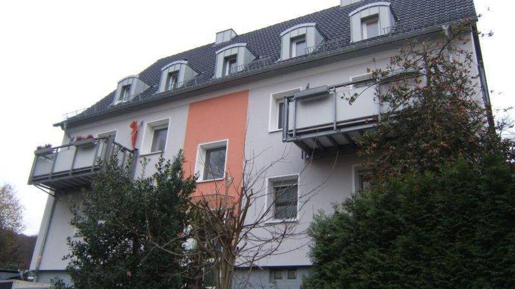 Studio zur Miete 302 € 1 Zimmer 50,4 m² frei ab 01.05.2026 Feldstr. 24 a Altena 58762