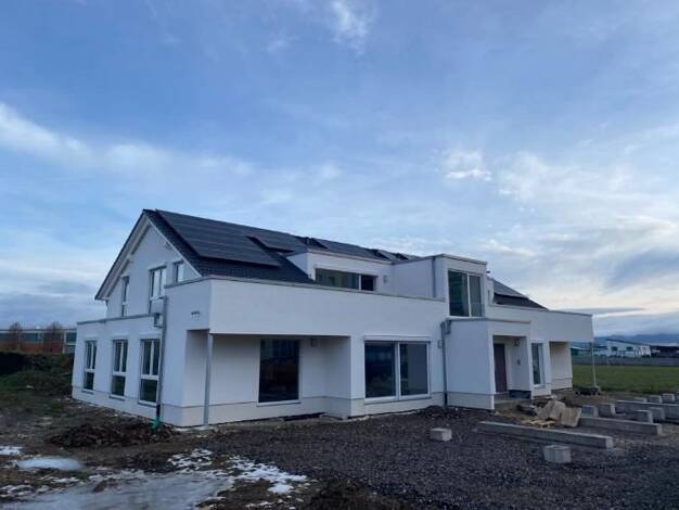 Terrassenwohnung zur Miete 1.280 € 4 Zimmer 128 m² 2 Geschosse frei ab 15.10.2026 Trossingen Trossingen 78647