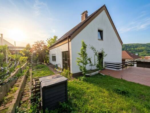 Mehrfamilienhaus zum Kauf provisionsfrei als Kapitalanlage geeignet 429.000 € 9 Zimmer 198 m² 490 m² Grundstück Annweiler Annweiler am Trifels 76855