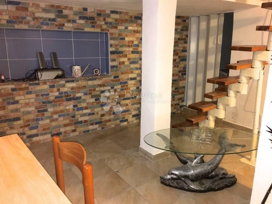 Wohnung zum Kauf 146.000 € 2 Zimmer 69 m²<br/>Wohnfläche Crikvenica center 51260