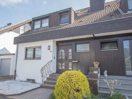 Doppelhaushälfte zum Kauf 479.000 € 5 Zimmer 178 m² 273 m² Grundstück Kleinenbroich Korschenbroich 41352